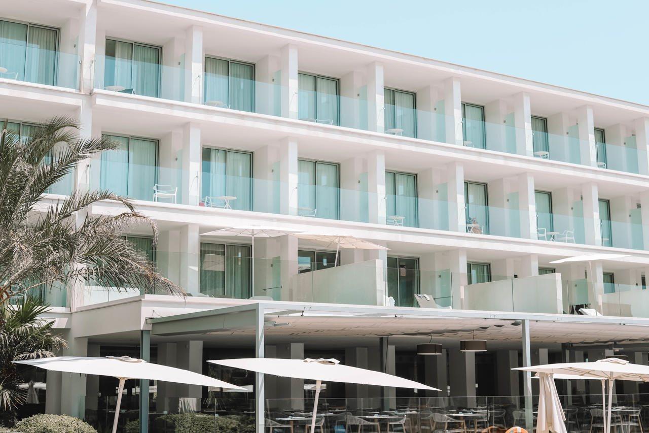 Diamant Hotel & Aparthotel Кала Ратхада Екстериор снимка