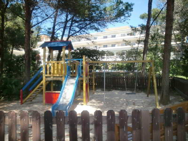 Diamant Hotel & Aparthotel Кала Ратхада Екстериор снимка